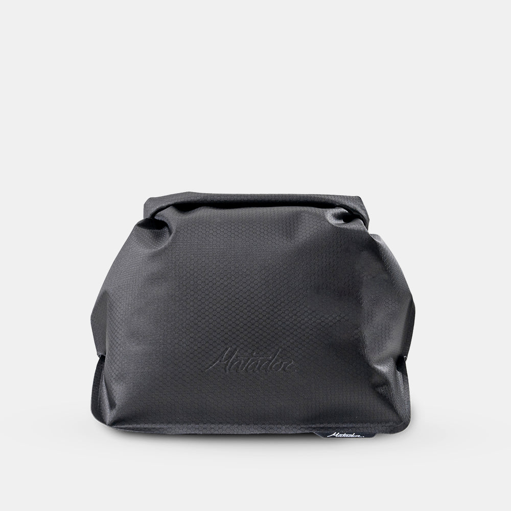 MYSTERIOUS MASTERMIND JETSETTER CARRY-ON LUGGAGE