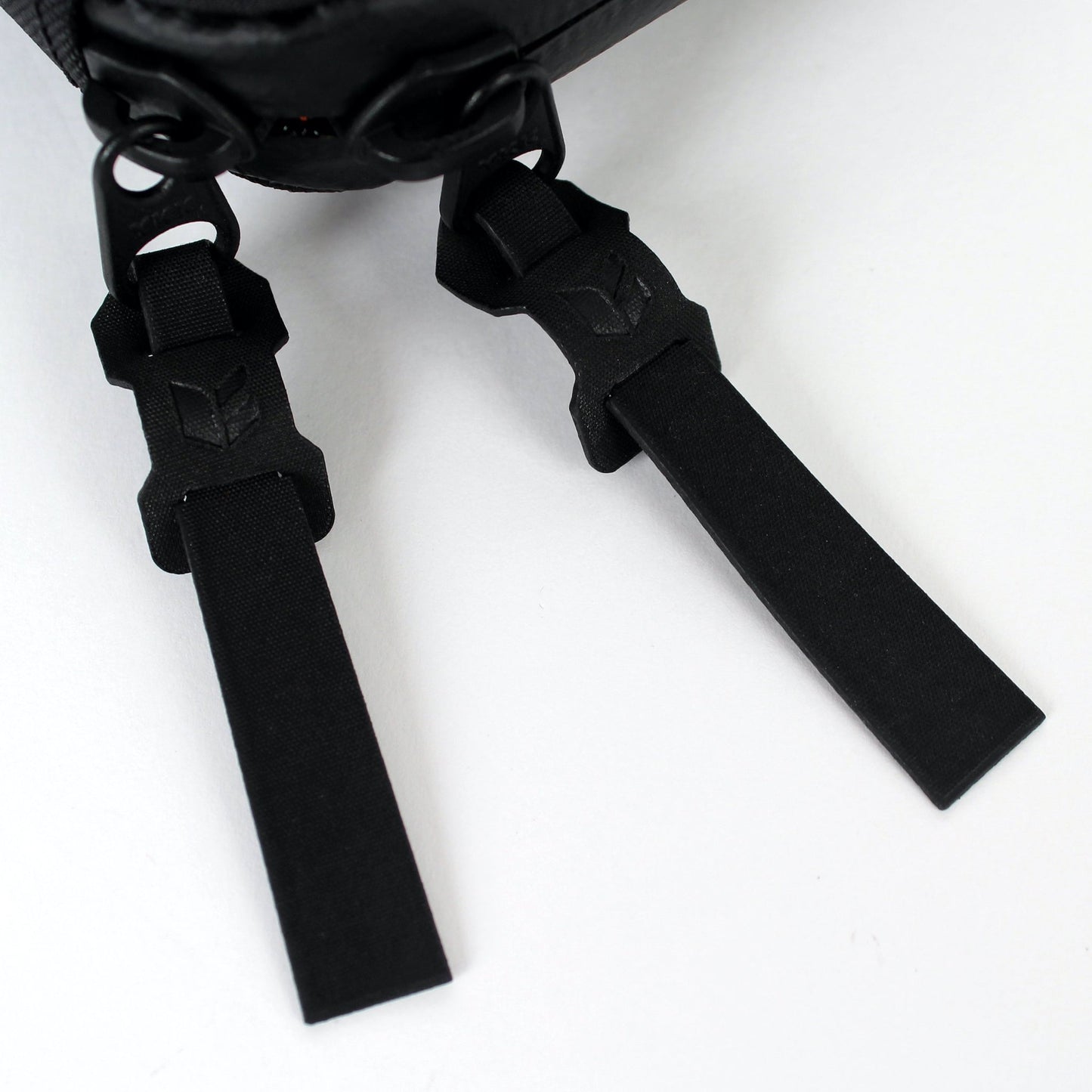 24/7 JETSETTER CARRY-ON LUGGAGE