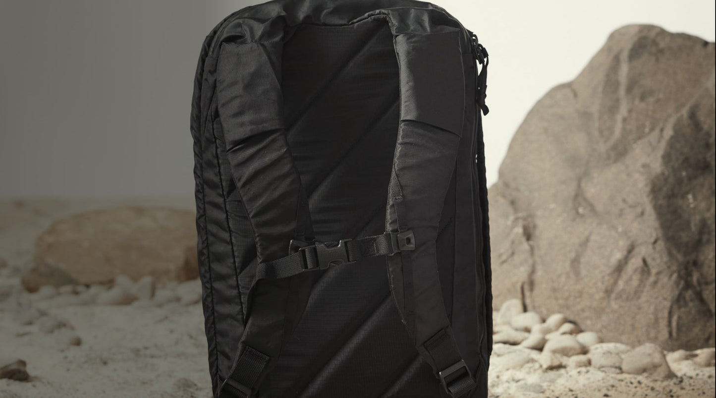 3AM NEVER SLEEP LUGGAGE SET