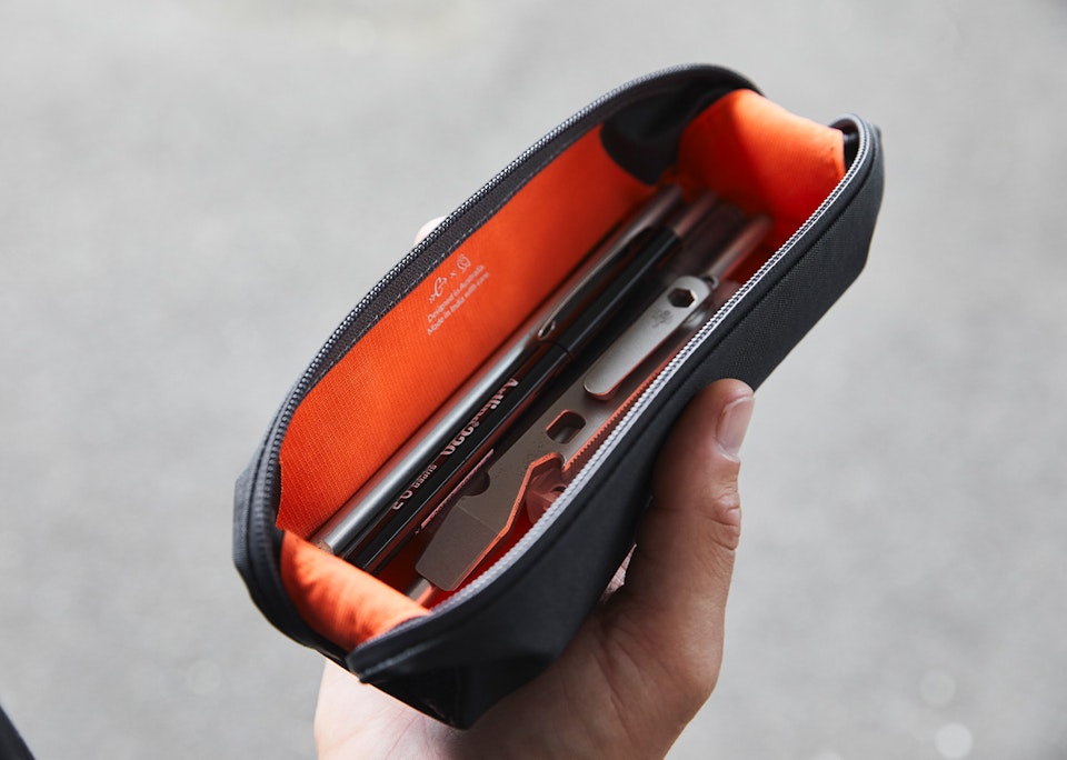 MARKER DRIP MINI BACKPACK