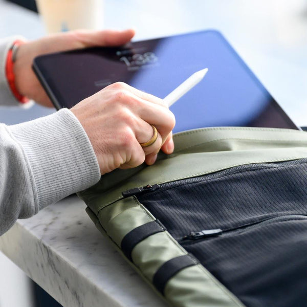 THE GLOBAL EXPEDITION SHARKGLIDER BACKPACK