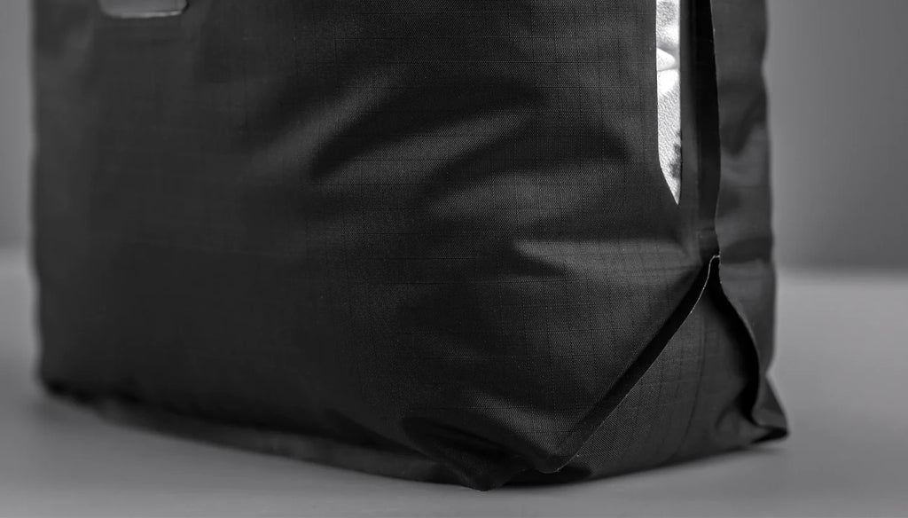 THE GLOBAL EXPEDITION SHARKGLIDER BACKPACK