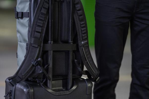 NIGHTFLIGHT G800 CARGO BACKPACK