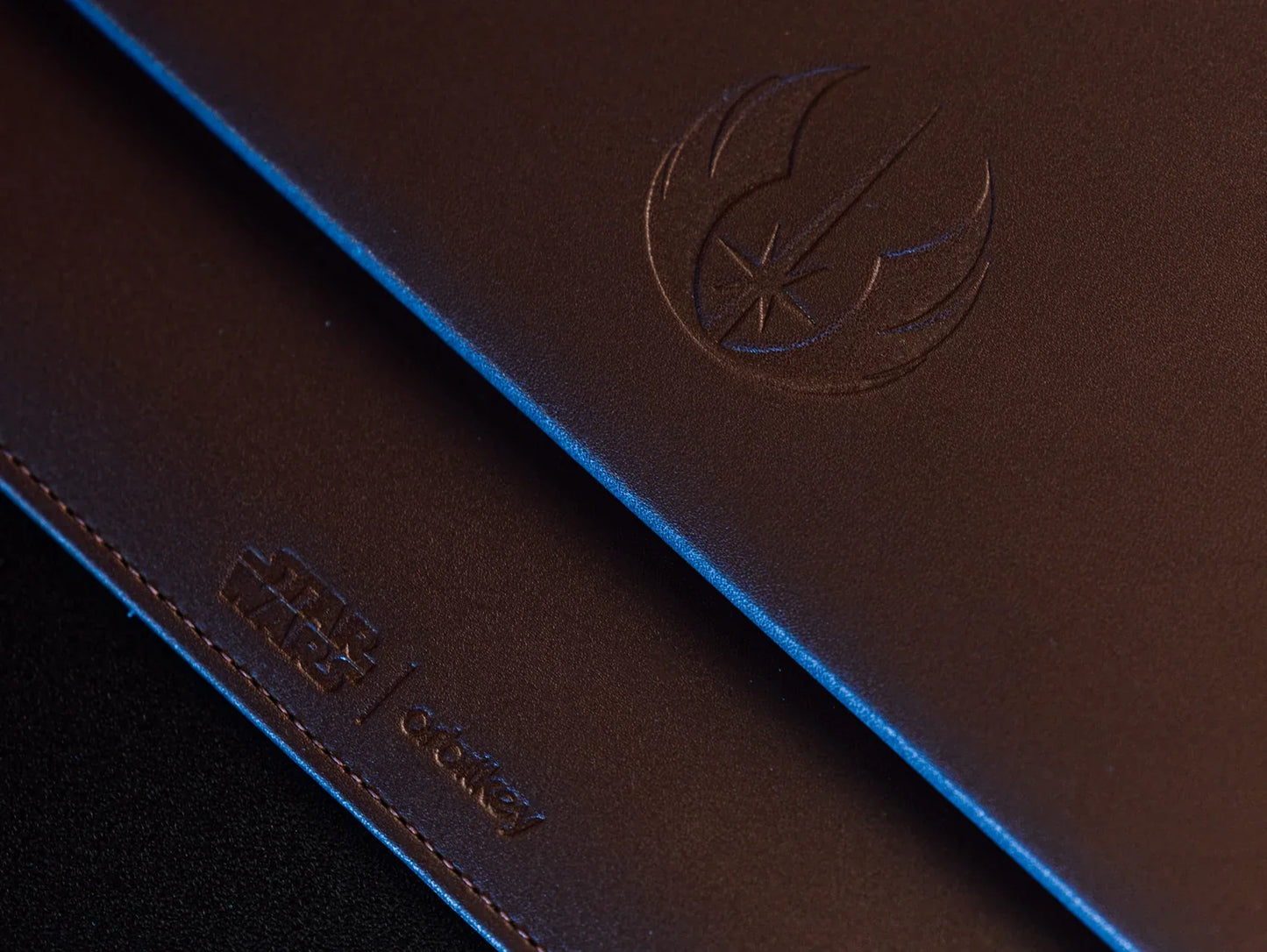 THE HIDEOUT HARD SHELL CARRY-ON LUGGAGE