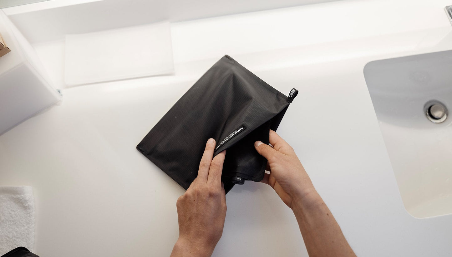 THE HIDEOUT HARD SHELL CARRY-ON LUGGAGE