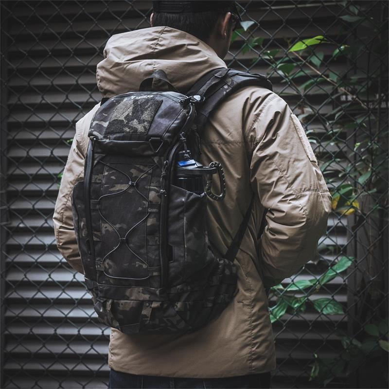 WYNWOOD WALLS ELLE STREET ART BACKPACK