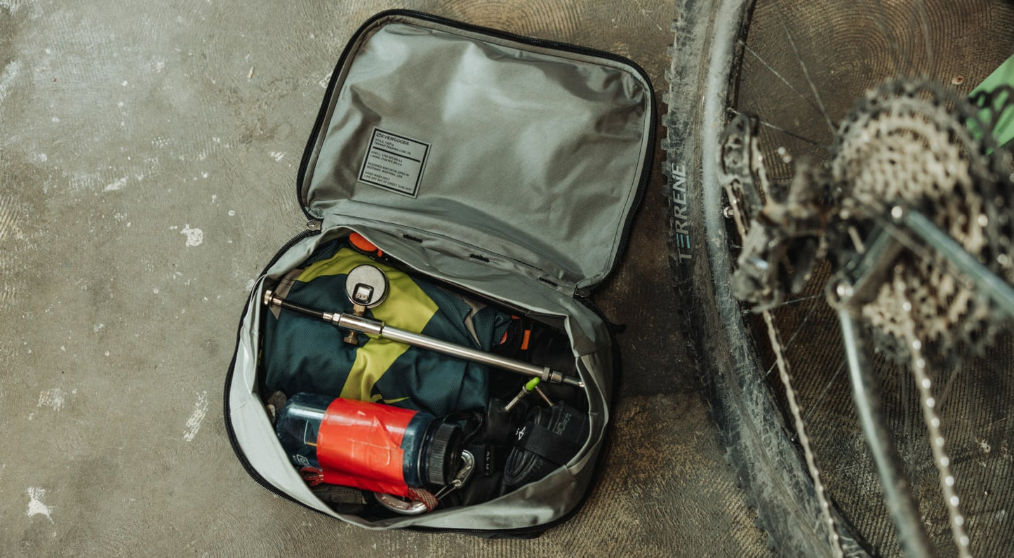 MINIONS MADNESS BACKPACK