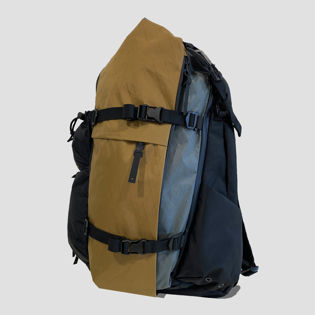 A.I. THE 54 (PATCHES OF AFRICA) CARGO BACKPACK