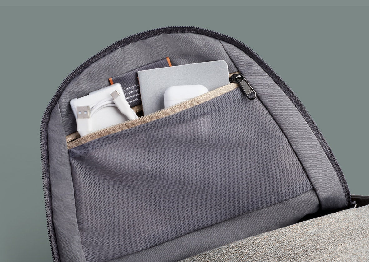 A.i.3 THE LEGACY DUFFLE