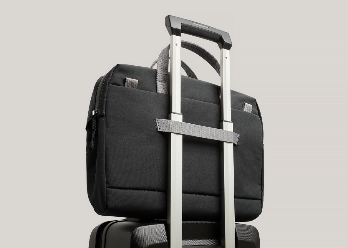 A.I.8 AFRICAN INTELLIGENCE - ORIGIN STORY SHARKNAUTICS HARDSHELL CARRY-ON LUGGAGE