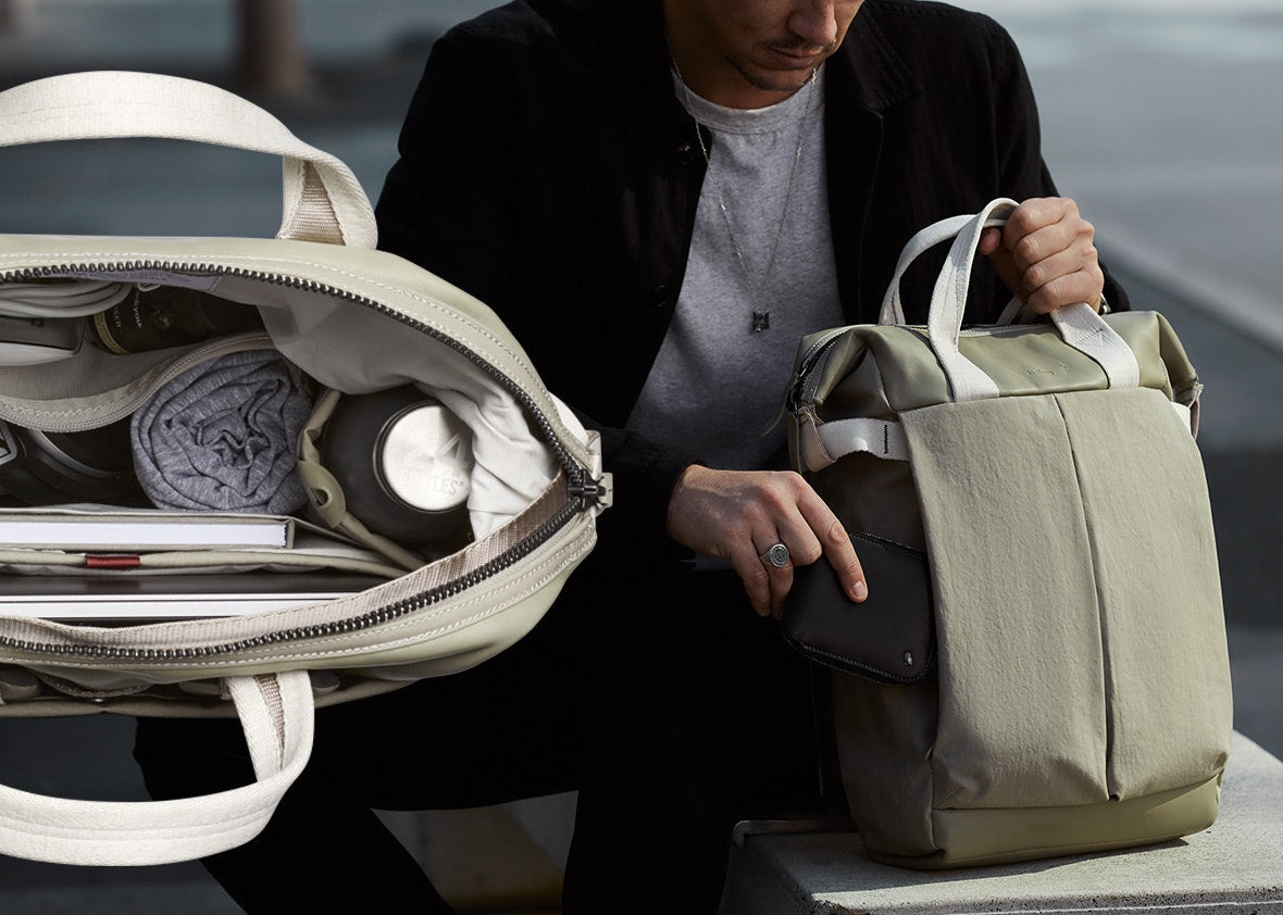 SPRAYSHARKS WORLDWIDE SHARKITECTURE CARRY-ON LUGGAGE