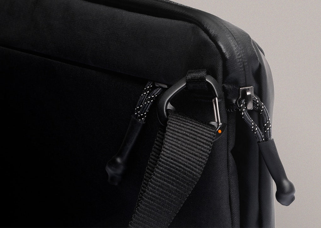 MONEY BEAR ALL WILL BE REVEALED BACKPACK (DLXV)