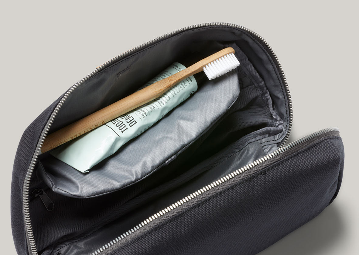 DUNE FREMKIT BACKPACK + CROSSBODY (DESERT SAND)