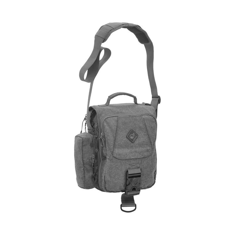TRANSFORMERS PROTECT THE PLANET DLXSV BACKPACK