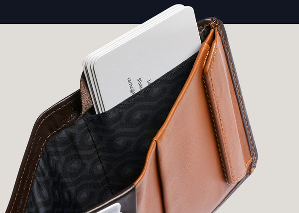 LE MONDE DES GRAFFITIS CROSSOVER CLUTCH