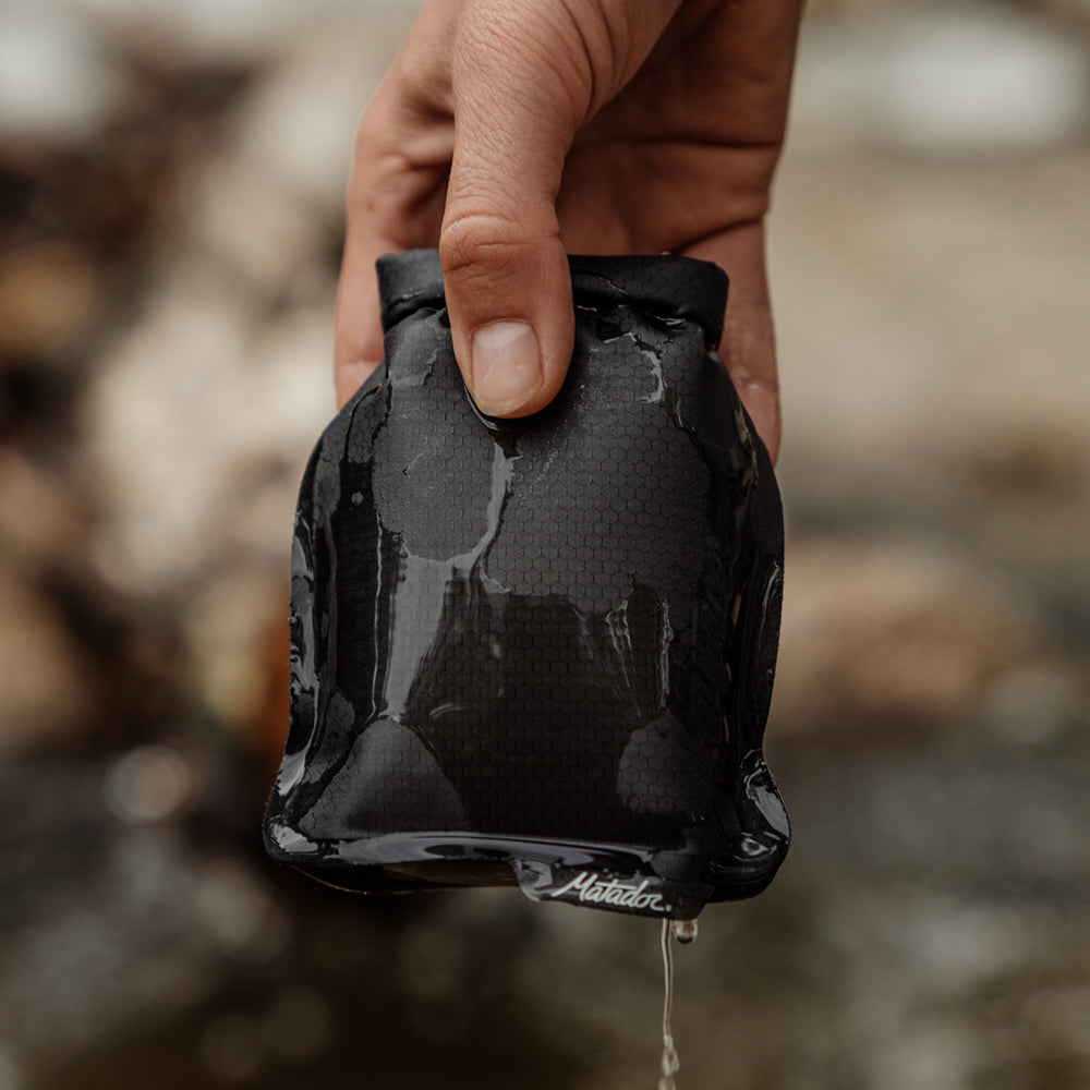 100% CLEAR BACKPACK - SHARK CENTRAL