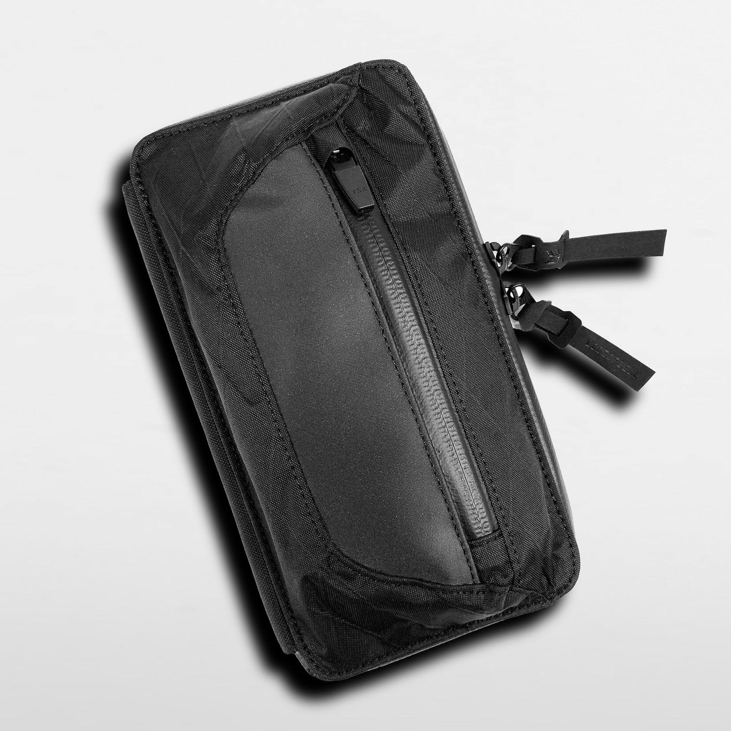 CLEARCUT DLX BACKPACK (BLACK)