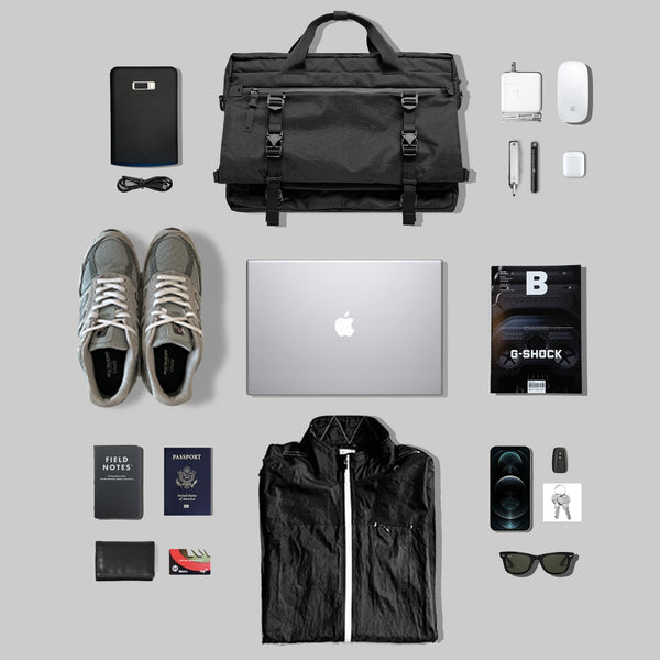 V.V.I.P. POUCH