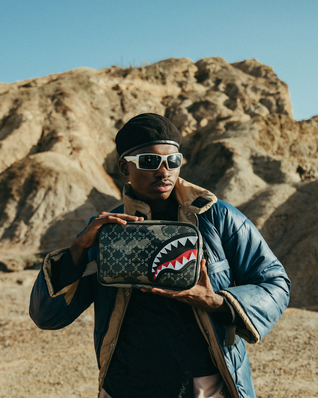 LASERS BLAZIN TOILETRY BRICKSIDE BAG