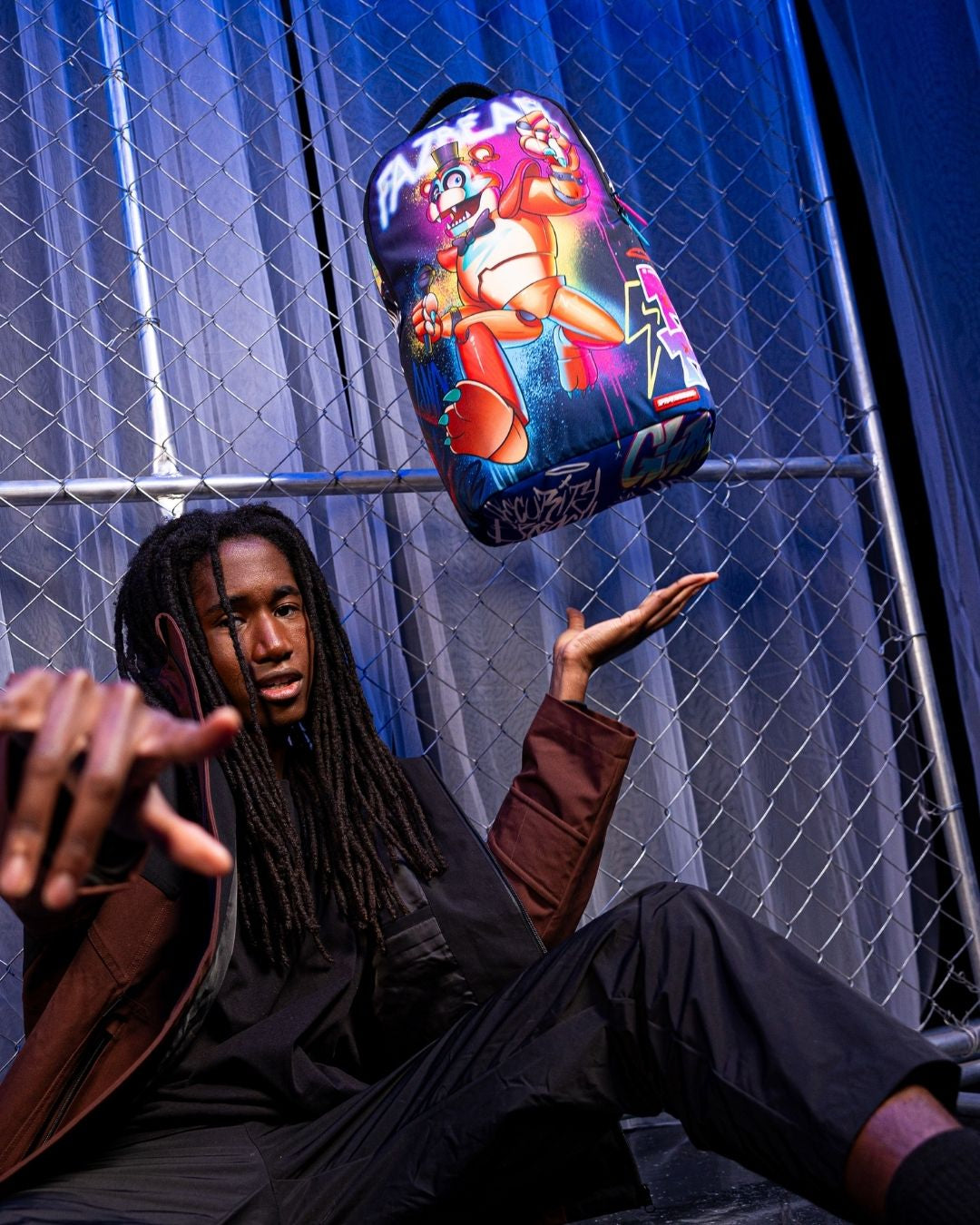 FIVE NIGHTS AT FREDDY'S: GLAMROCK ROCKOUT DLXSR BACKPACK