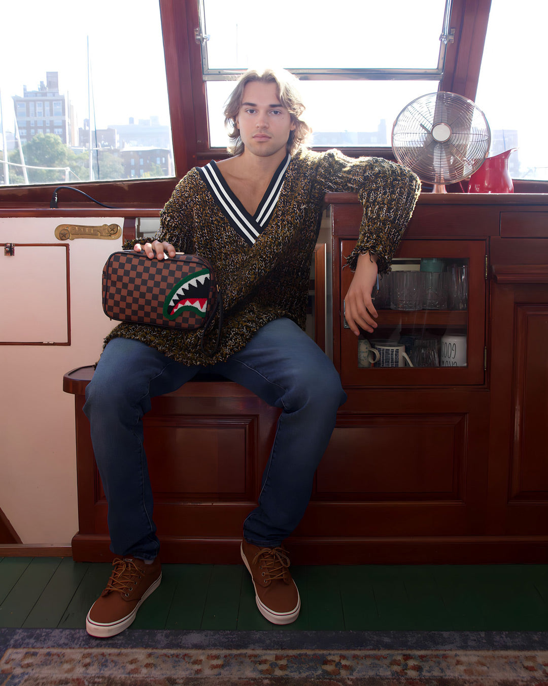 ROMEO AIR ITALIA SHARK TOILETRY BAG