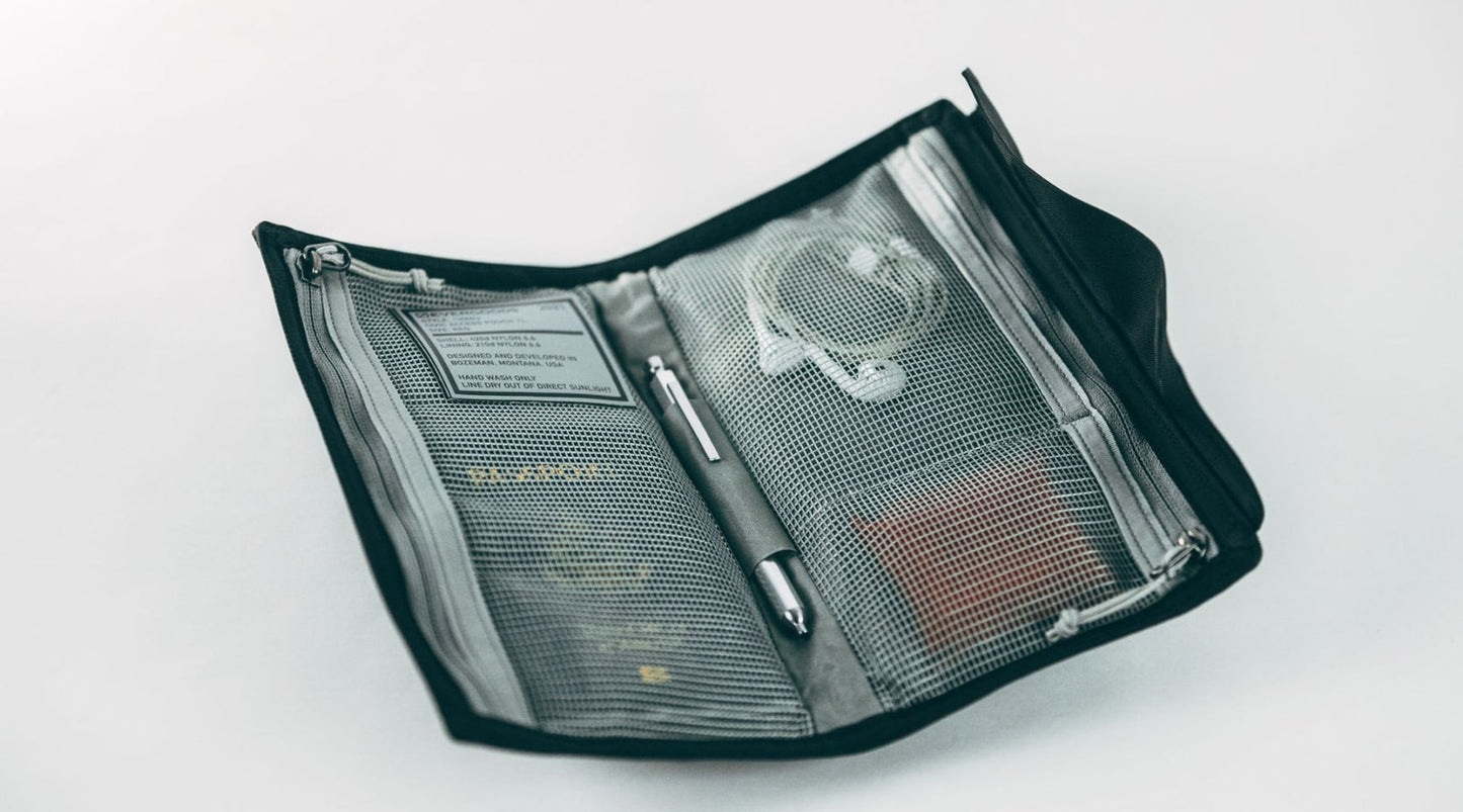 VELCRO SHARK - 3 INTERCHANGEABLE SHARKS BACKPACK (DLXV)