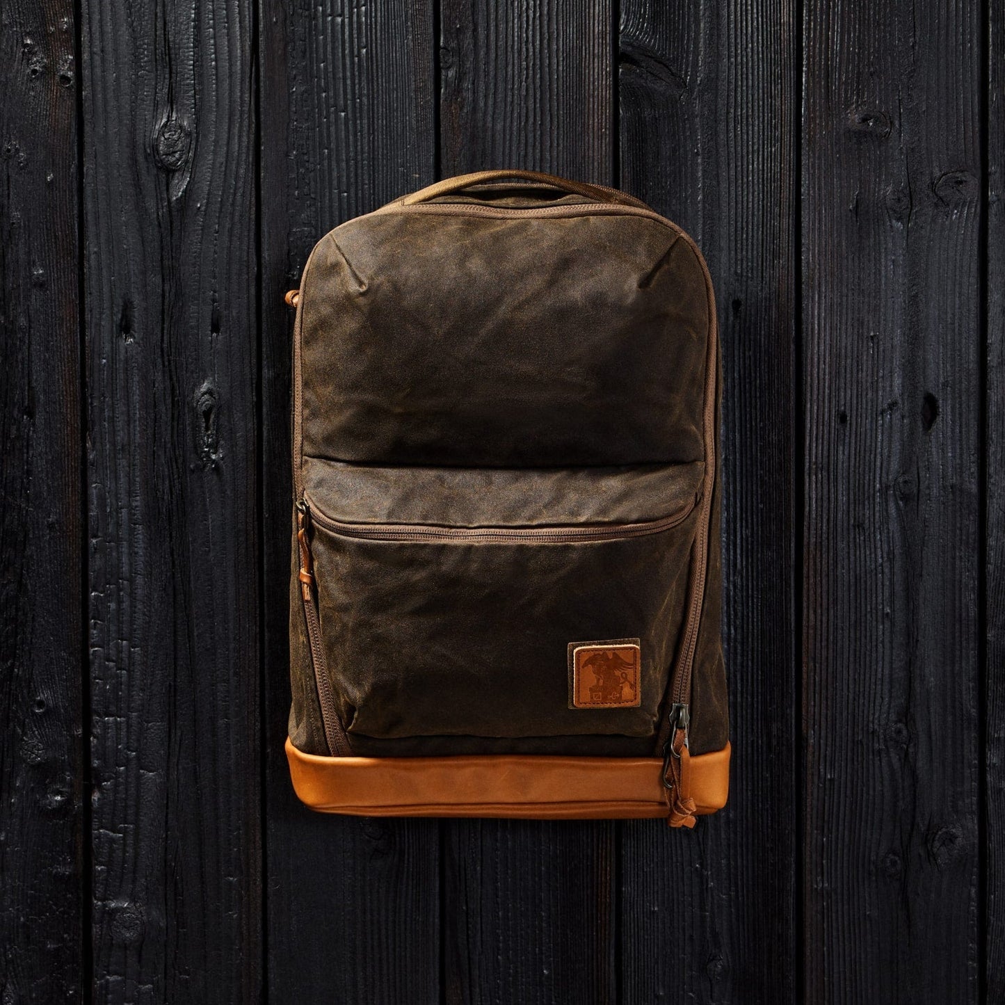VENI VIDI VICI CARGO CROSSBODY
