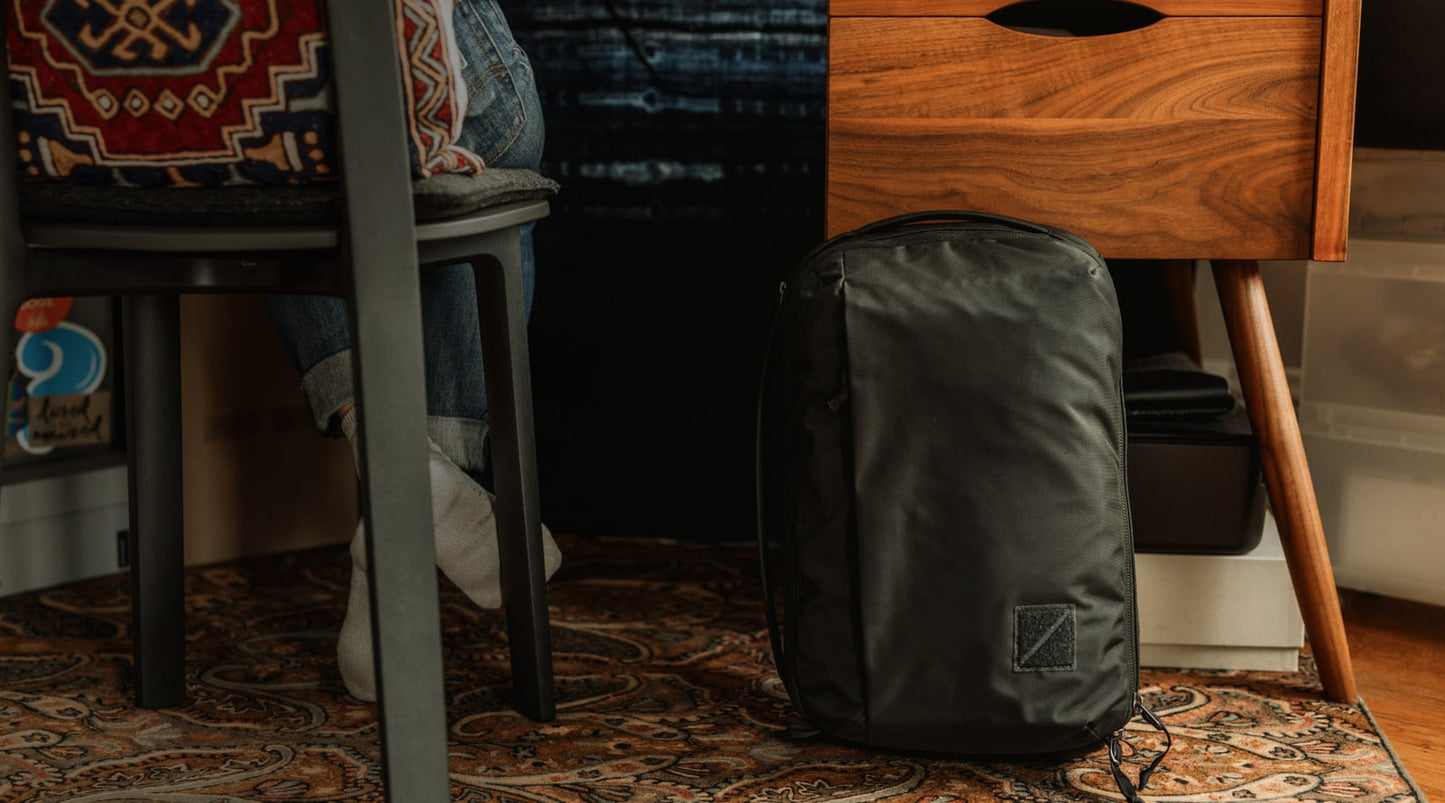 3AM NEVER SLEEP LUGGAGE SET