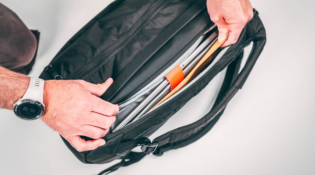 3AM NEVER SLEEP SHARKITECTURE HARDSHELL CARRY-ON LUGGAGE