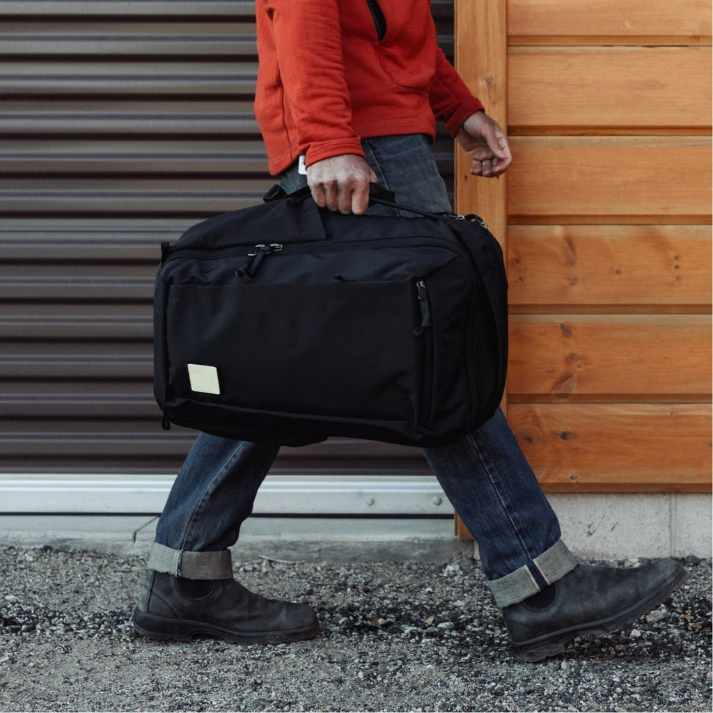 VENI VIDI VICI SHARKNAUTICS HARDSHELL CARRY-ON LUGGAGE