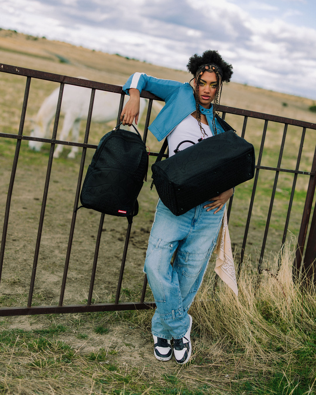 HYPERDIMENSIONAL DUFFLE