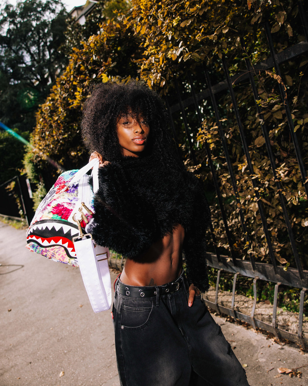 LE MONDE DES GRAFFITIS MINI DUFFLE
