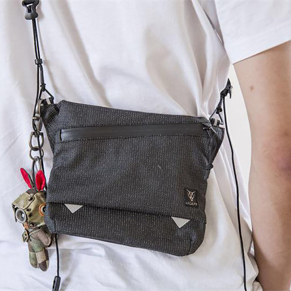 VERTICAL SHARK CUT & SEW HILLS BACKPACK