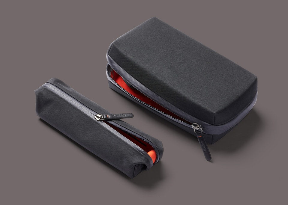 3AM RIPTIDE SHARKNAUTICS HARDSHELL CARRY-ON LUGGAGE