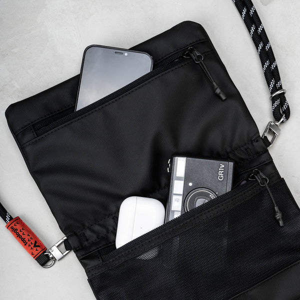 THE GLOBAL EXPEDITION SHARKGLIDER BACKPACK