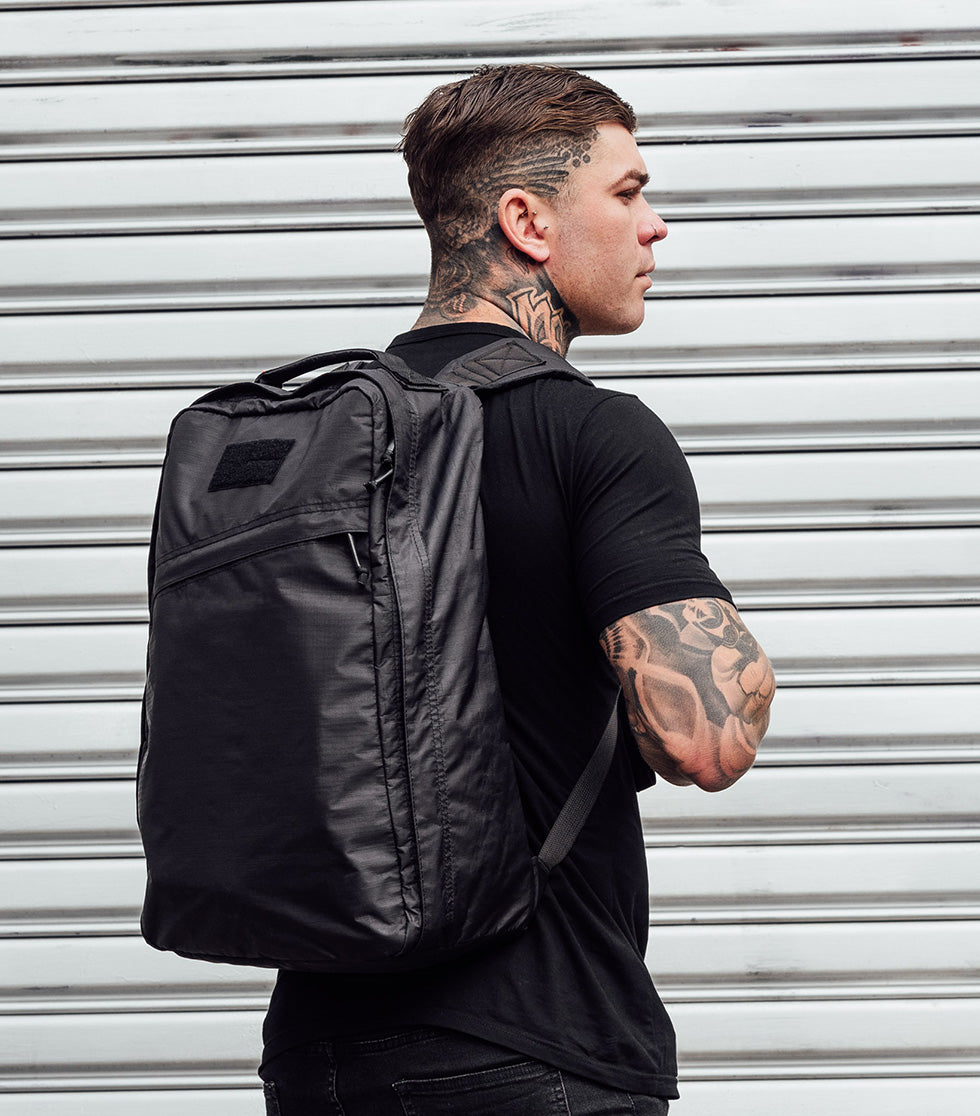 MEAN & CLEAN: SAVVY CROSSBODY
