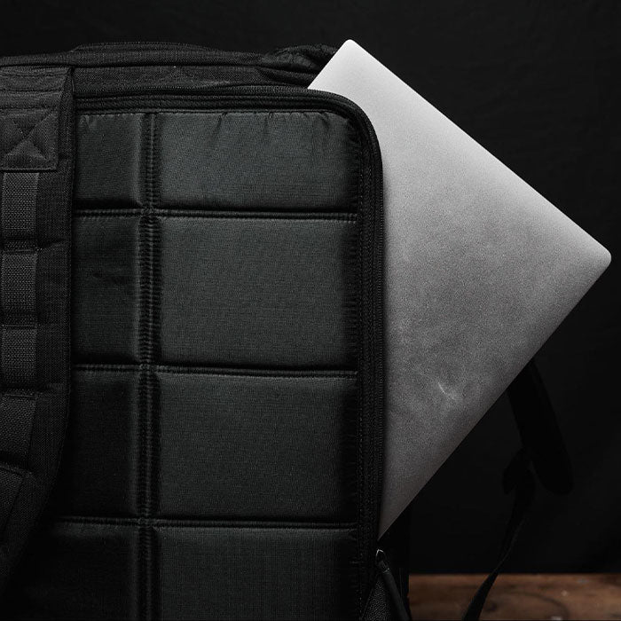 3AM SHARKNAUTICS 2 PC LUGGAGE SET
