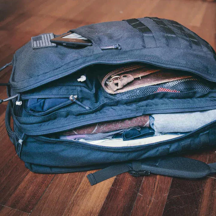 3AM SHARKNAUTICS 2 PC LUGGAGE SET