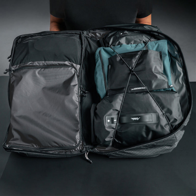 3AM SHARKNAUTICS 29.5” FULL-SIZE LUGGAGE