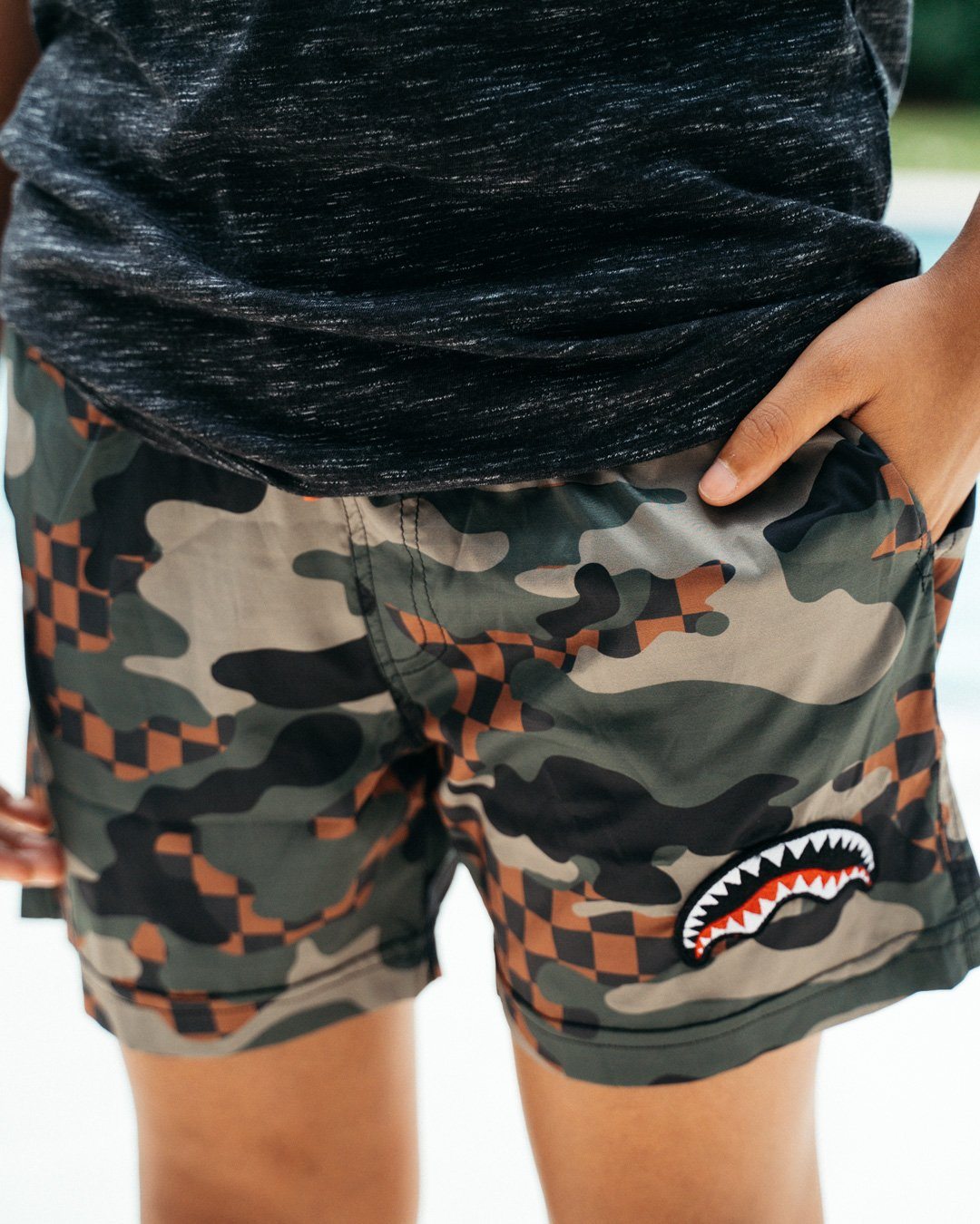 KIDS CAMO CHECKERED SWIM TRUNKS