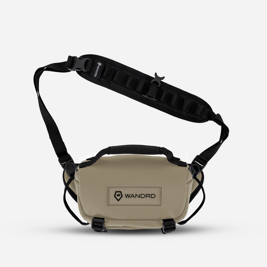 AIR TO THE THRONE JETSET TOILETRY BAG
