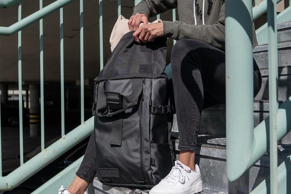 A.I. AFRICAN INTELLIGENCE ELEGANT ENERGY SHARKITECTURE CARRY-ON LUGGAGE - SANDFLOWER COLLAB
