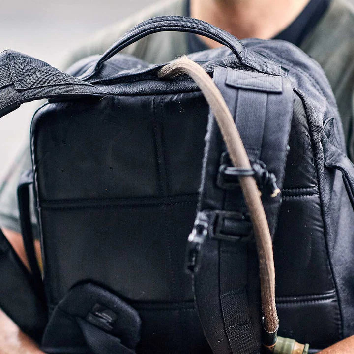 A.I. AFRICAN INTELLIGENCE ELEGANT ENERGY SHARKITECTURE CARRY-ON LUGGAGE - SANDFLOWER COLLAB