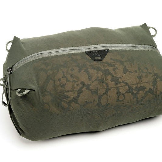 GLOBAL MOGUL POPAGANDA RON ENGLISH EDITION BACKPACK