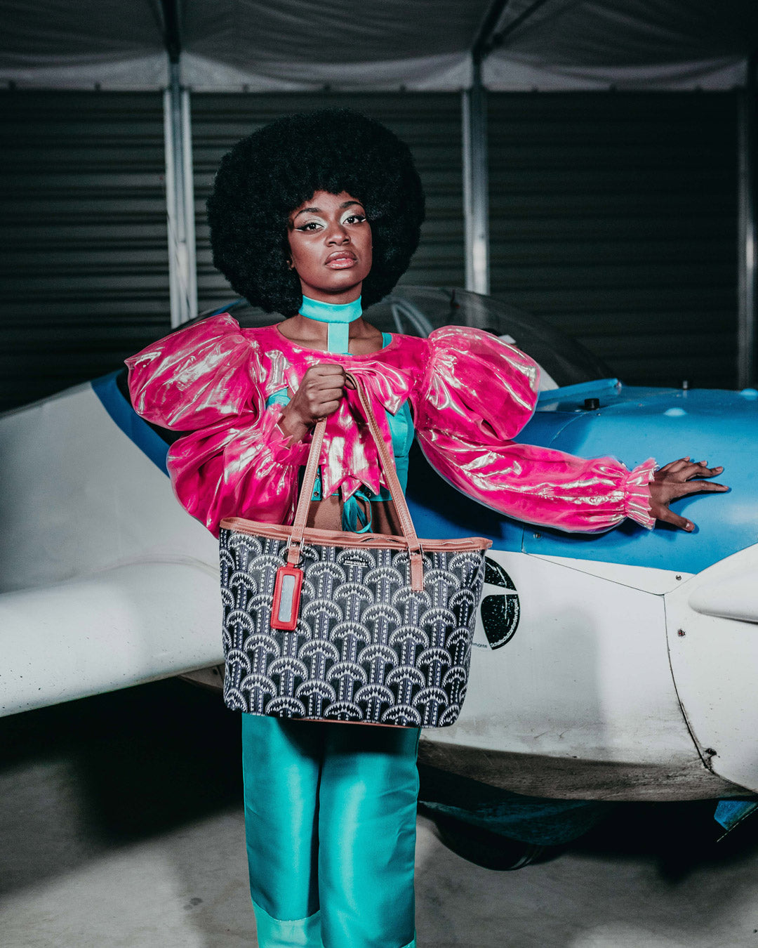 ILLUCHAINS TOTE
