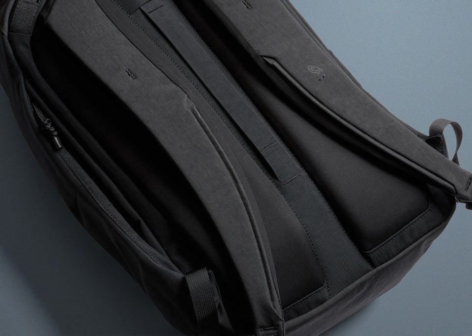 MIRASHAKU IRIDESCENT QUILT BACKPACK