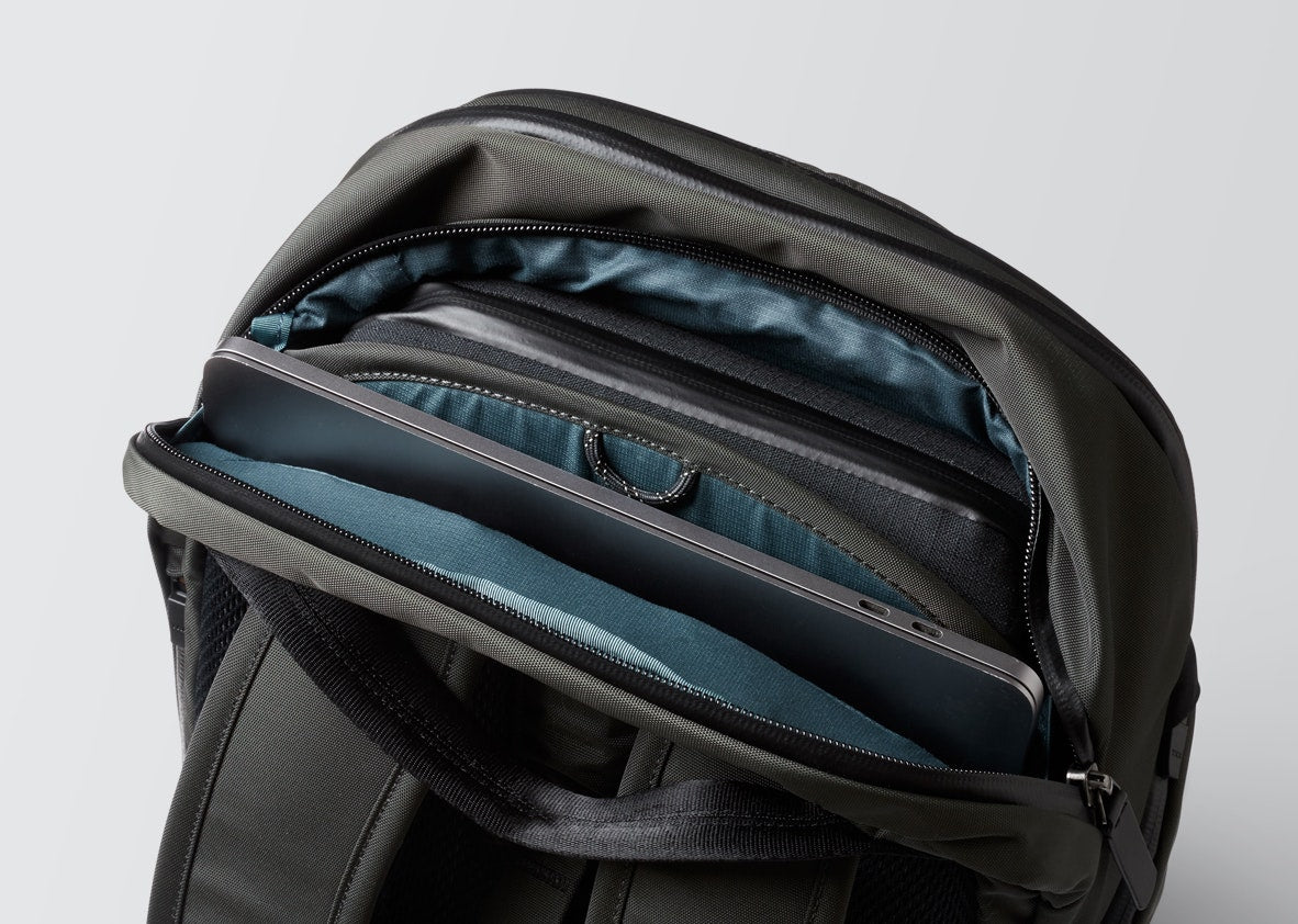 MONACO SHARK CLUB CHATURANGA SHARK 1900 BACKPACK
