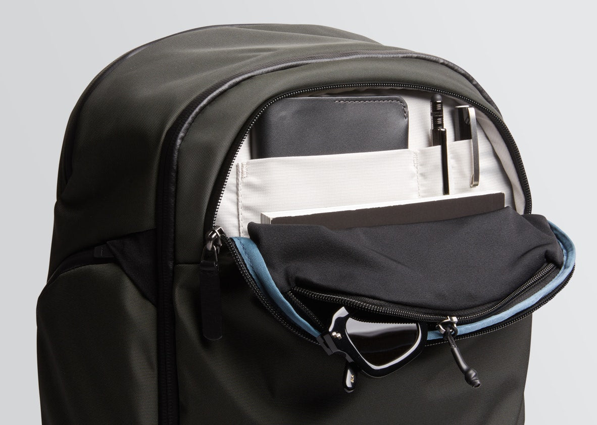 MONACO SHARK CLUB CHATURANGA SHARK 1900 BACKPACK