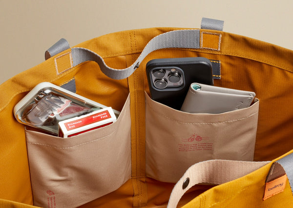 MONEY BEAR BREAKOUT BACKPACK (DLXR)