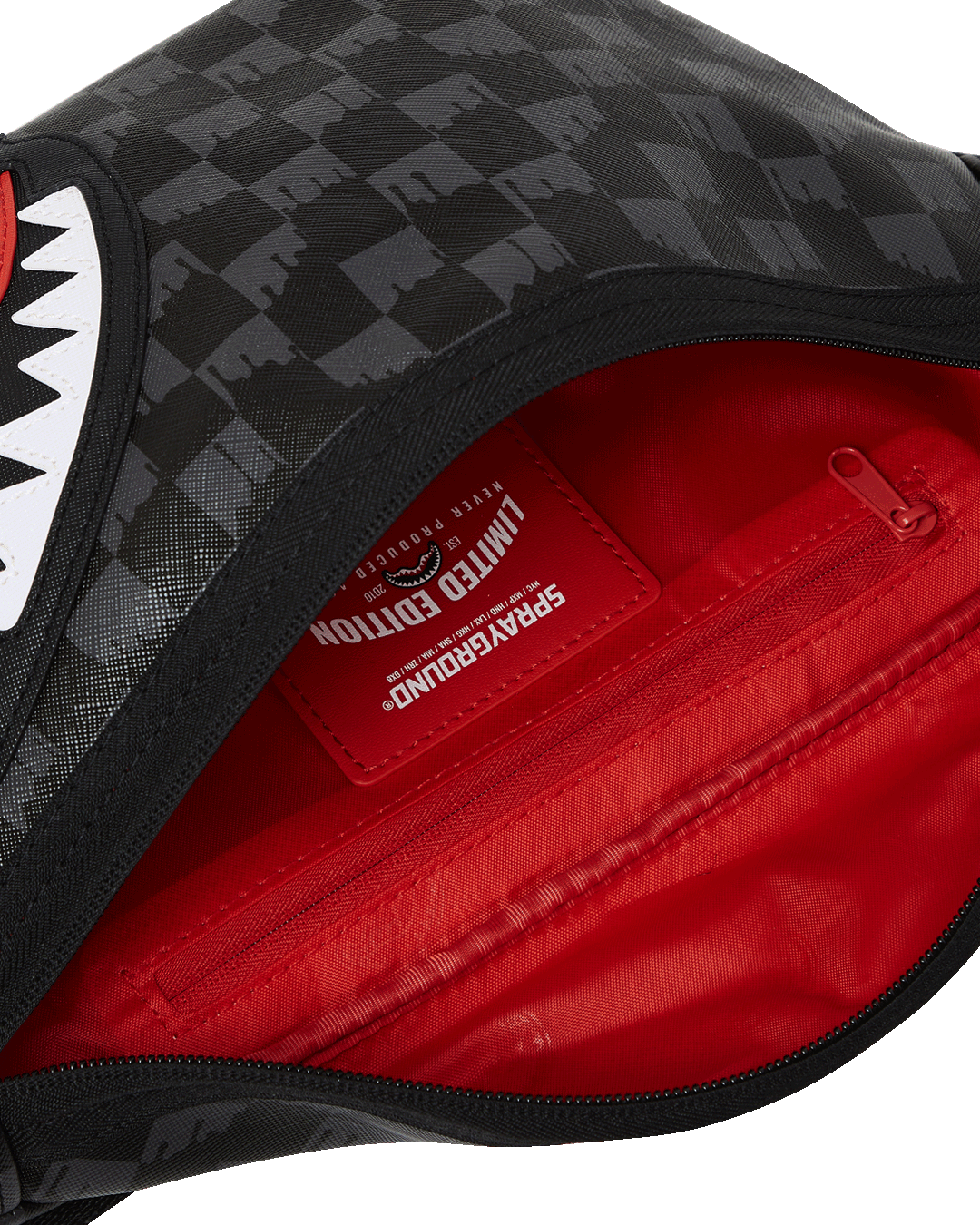 SHARKS IN PARIS THUNDERDRIP SAVVY CROSSBODY